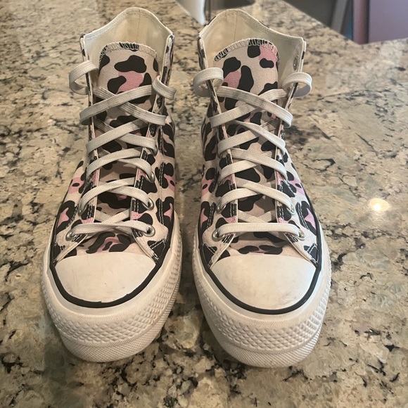 Pink and black cheetah print converse - Picture 2 of 4